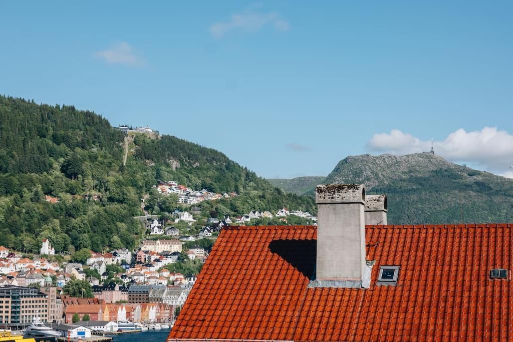 Beautiful Penthouse With An Ocean View In Bergen Apartment Bagian luar foto